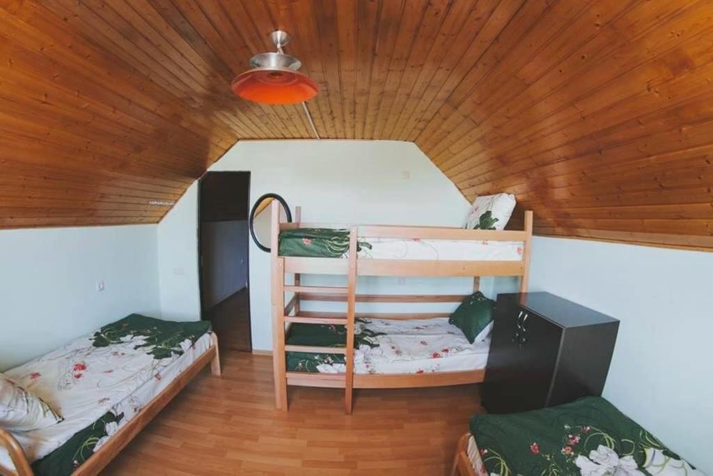 Saryan Hotel Єреван Екстер'єр фото